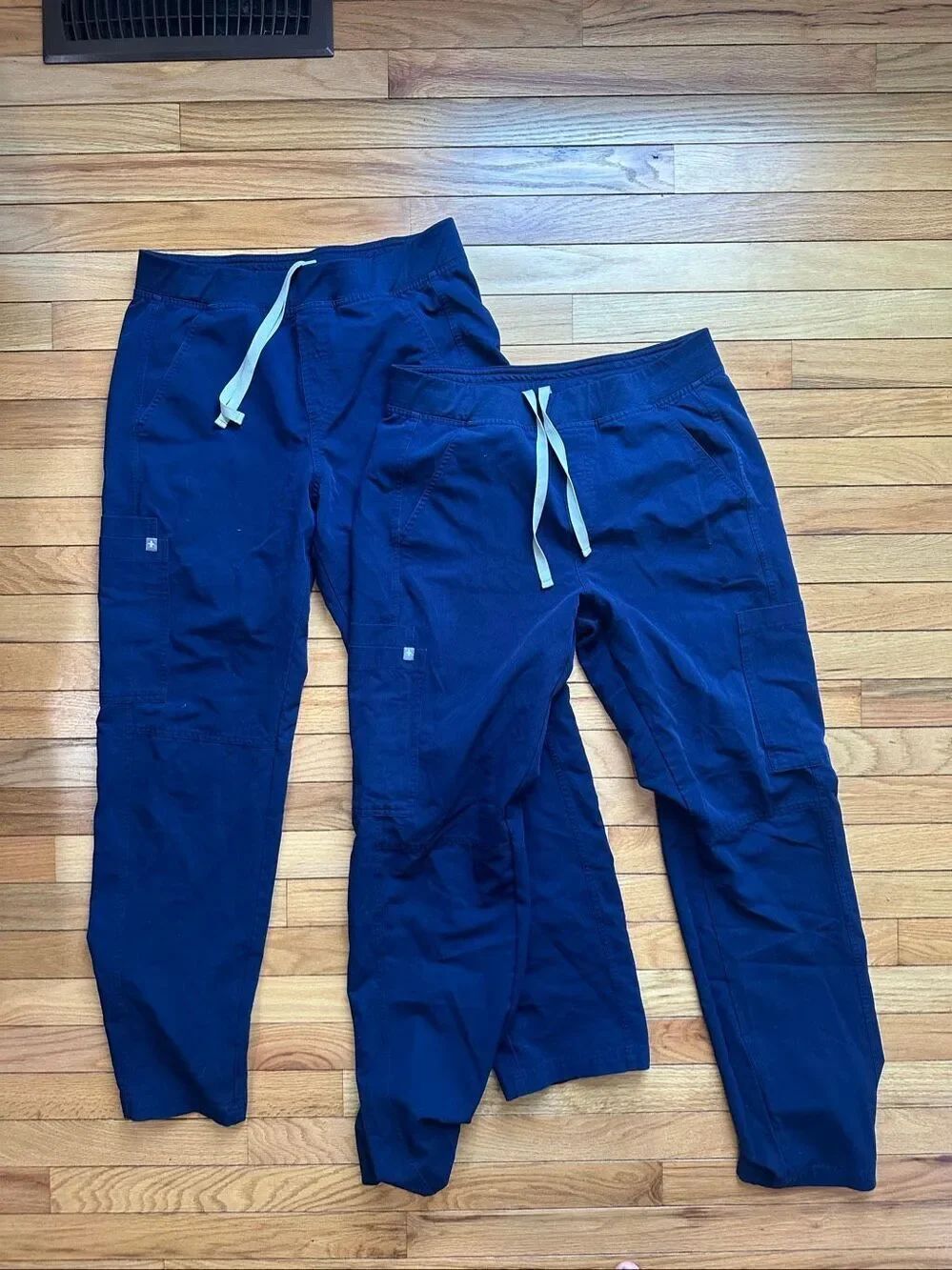 Bundle of 2 Pairs of Figs Bottoms Navy Women's Medium
